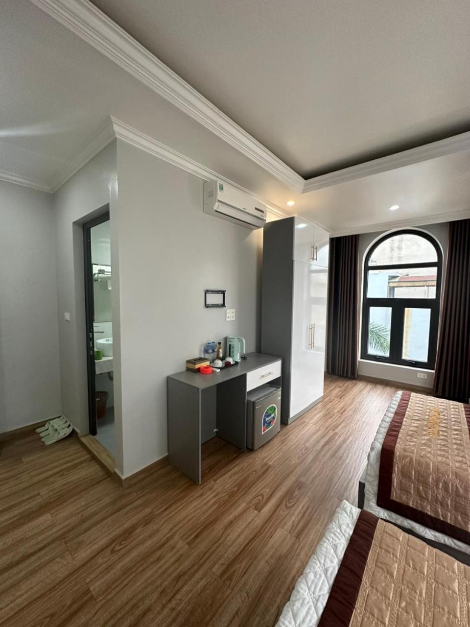Viet Hoang Hotel Hạ Long Extérieur photo