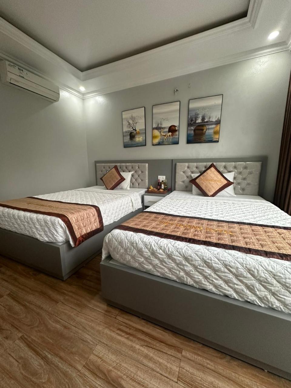 Viet Hoang Hotel Hạ Long Extérieur photo